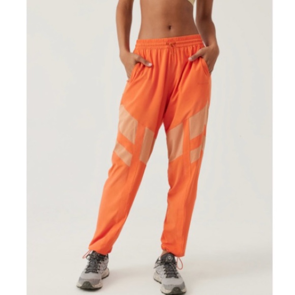 💫SALE Outdoor Voices Relay Pants Exercise Joggers